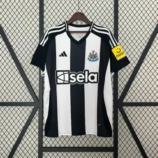 Newcastle United Home 24-25 Jersey