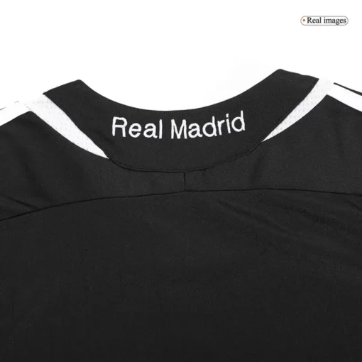 Real Madrid Away 2006-07 Half Sleeve Retro Jersey